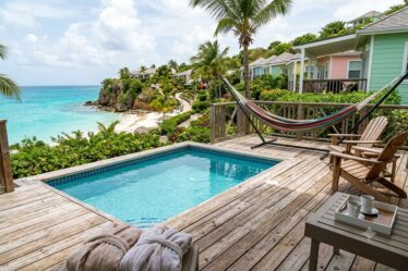 Cocobay Resort