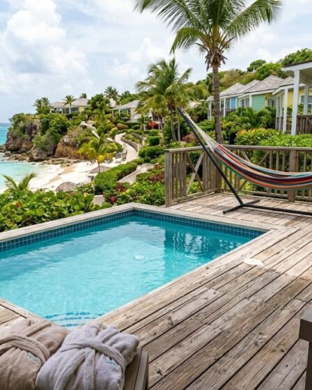 Cocobay Resort